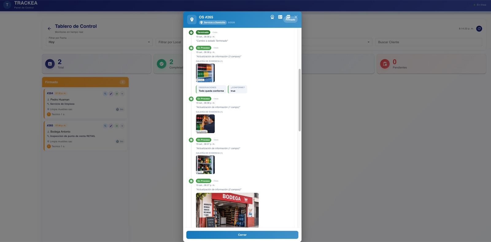 Tablero Kanban de TRACKEA con la orden de inspección de punto de venta retail en estado Firmado y el detalle con las fotos de góndola